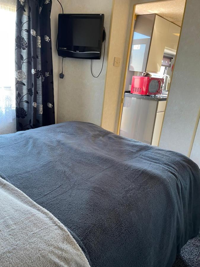 Tracy'S Holiday Home - Static Caravan Хемсби Экстерьер фото
